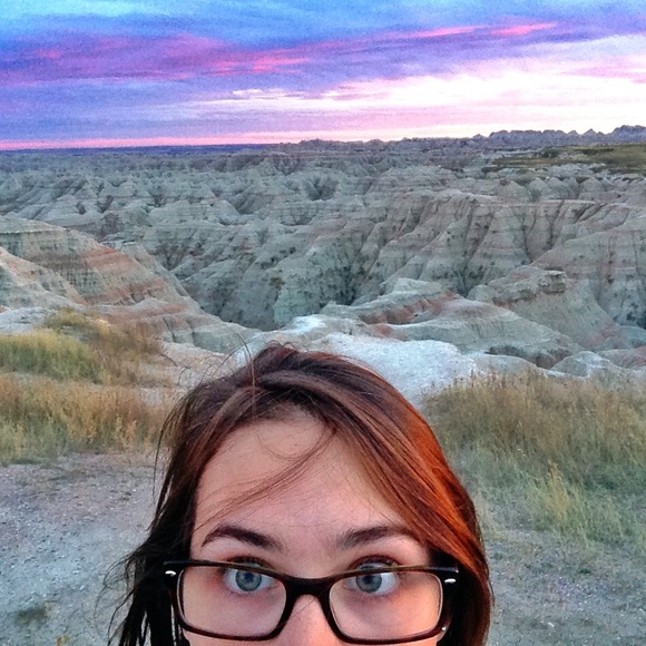 Meet your Posher, Kassondra - Picture 2 of 6